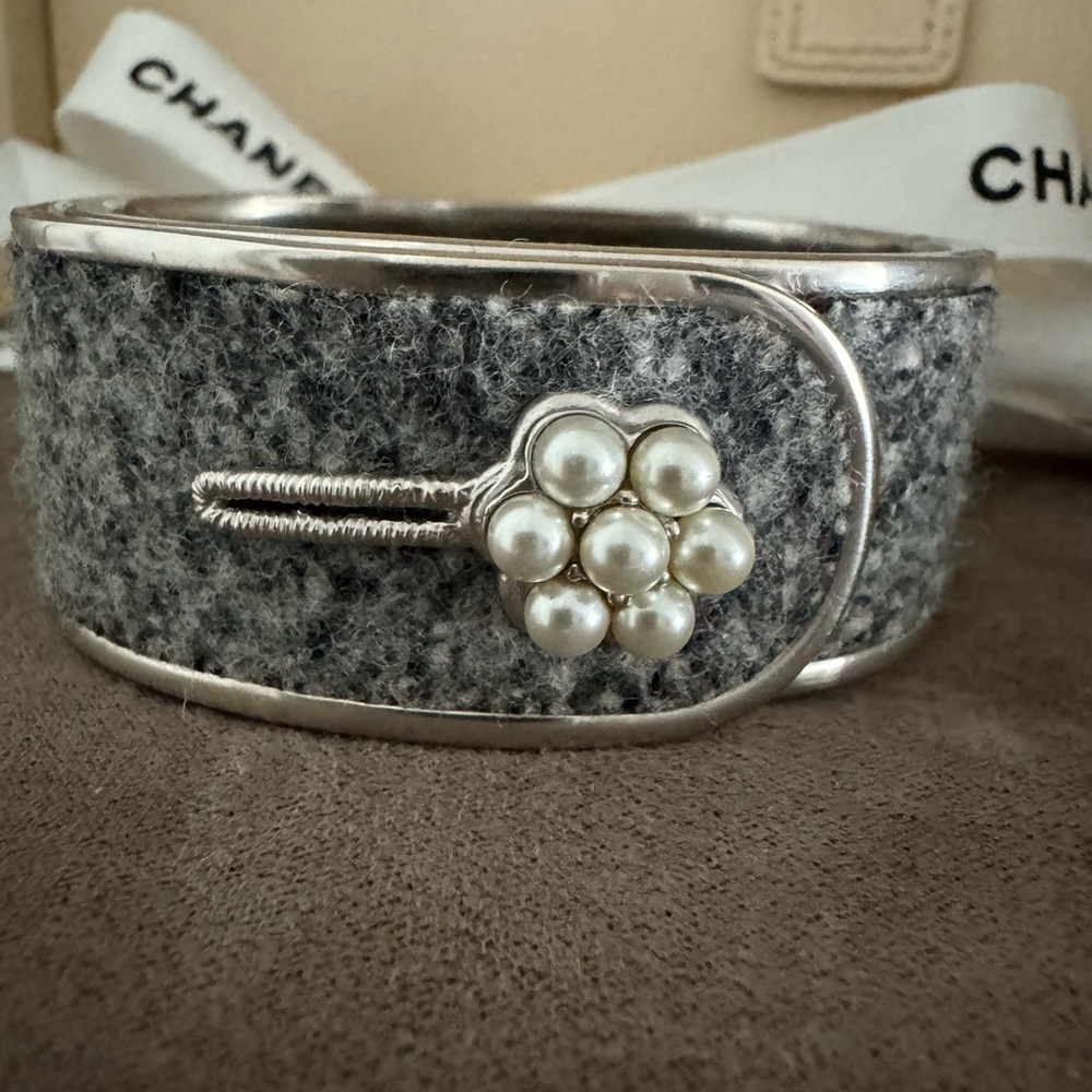 Chanel Cuff - Picture 3 of 11